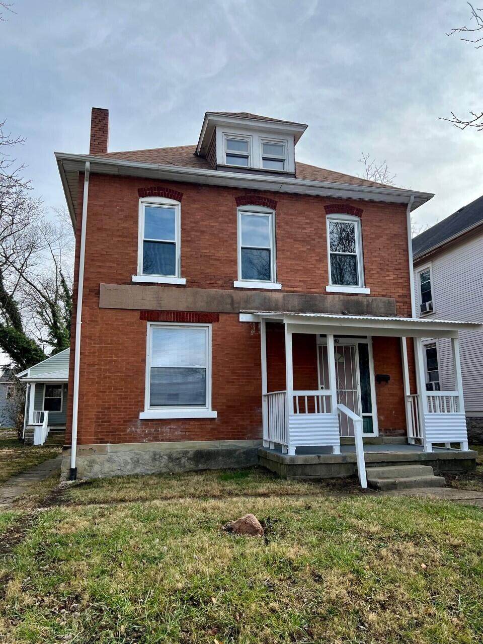 40 Midland Avenue - Photo 1
