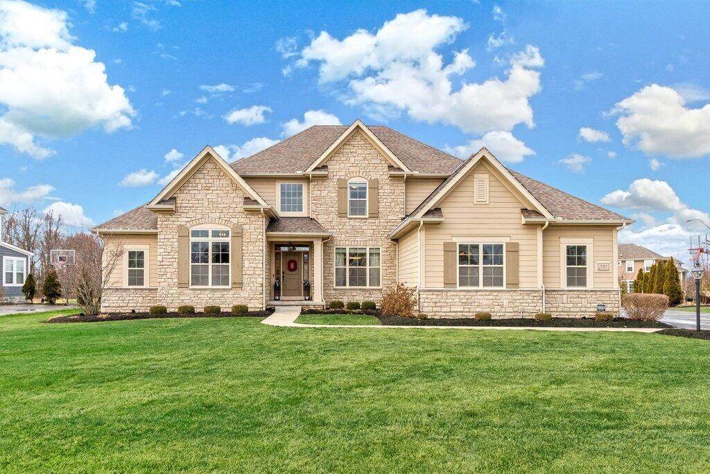 7317 New Albany Links Drive - Photo 1
