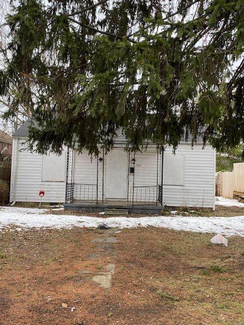 788 Waverly Street - Photo 1