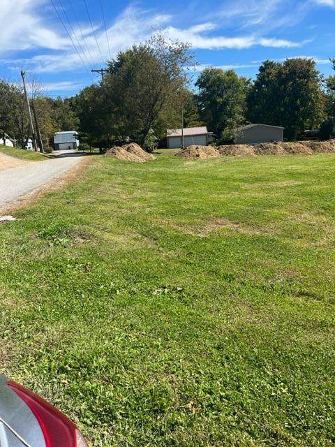 112 Iron & Poplar Sts Street - Photo 1