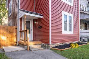 938 Ellsworth Avenue - Photo 1
