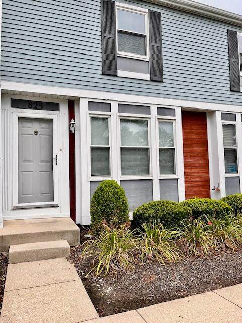 825 Pineway Drive - Photo 1