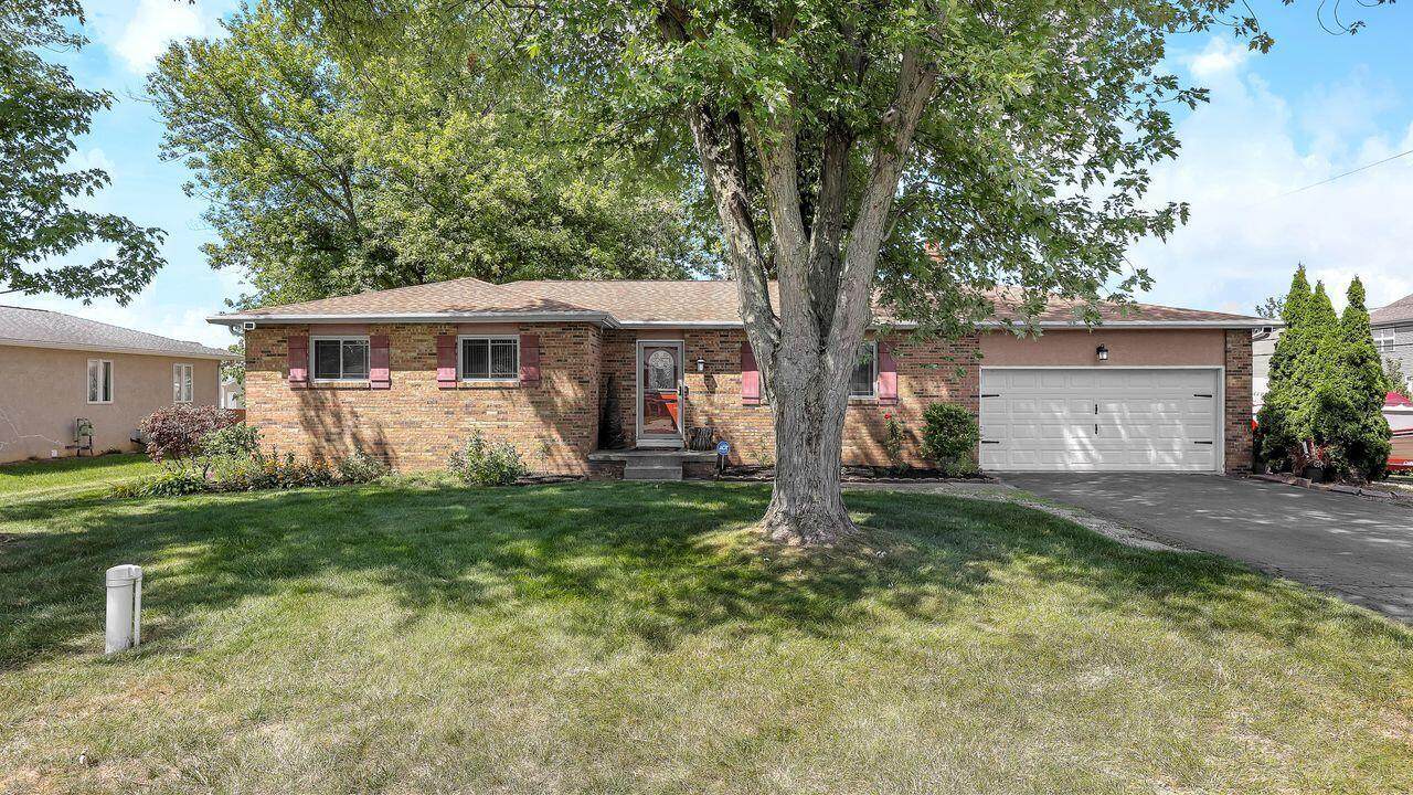 3956 Chancellor Drive - Photo 1