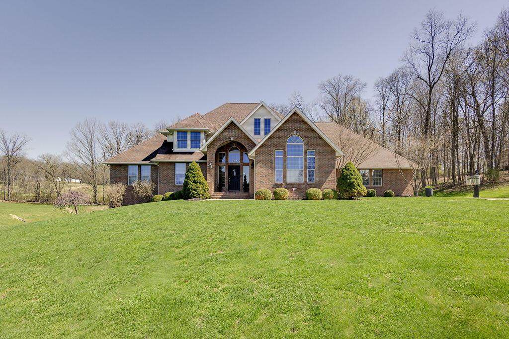 22 Laurelwood Drive - Photo 1