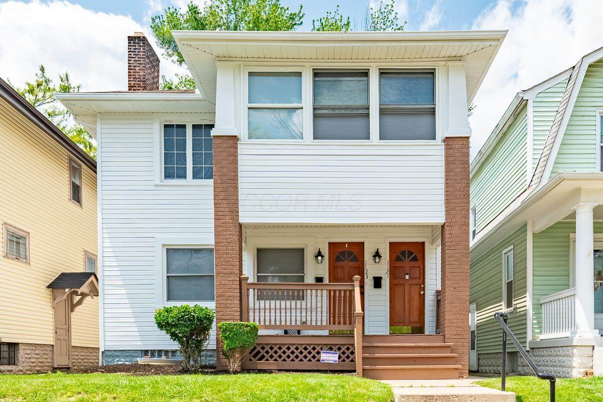 1121 Oakwood Avenue - Photo 1