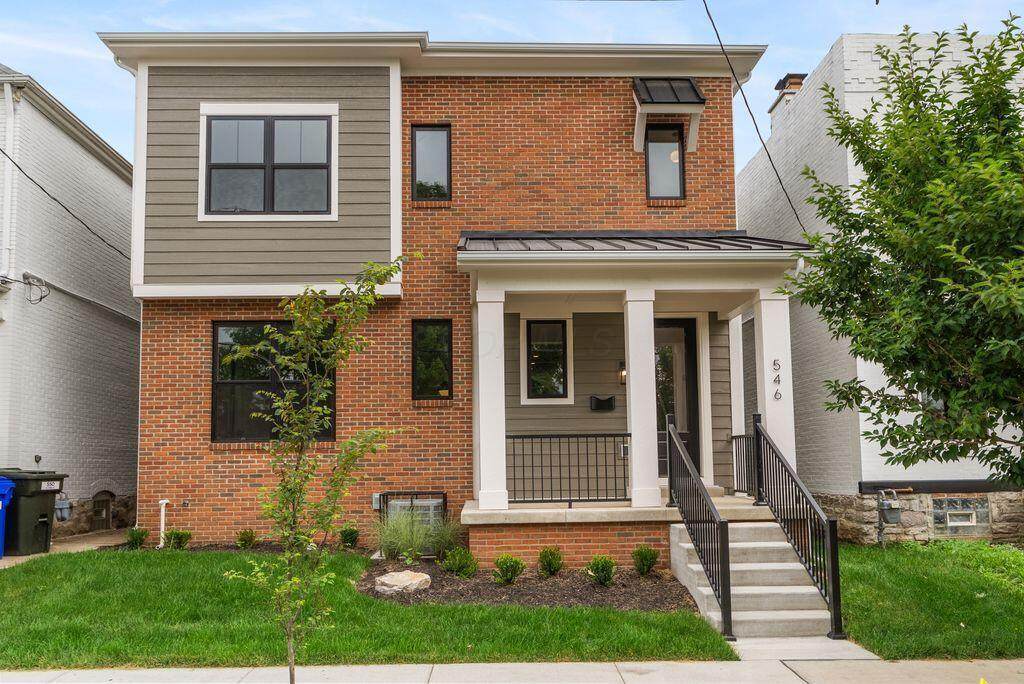 546 Town Street - Photo 1