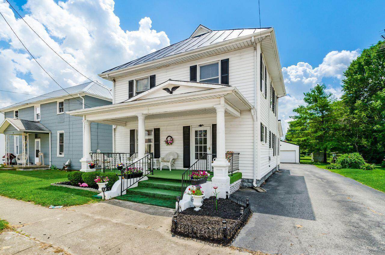 35 Front Street - Photo 1