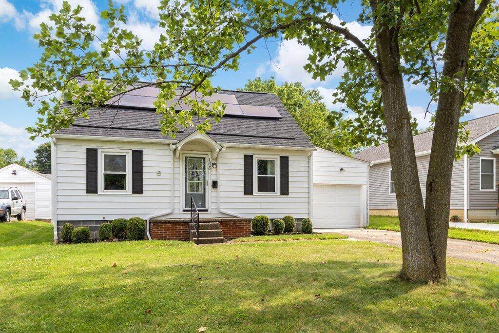 1520 Graf Street - Photo 1