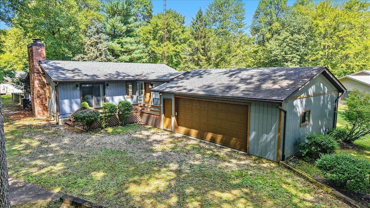 828 Terrace View Drive - Photo 1
