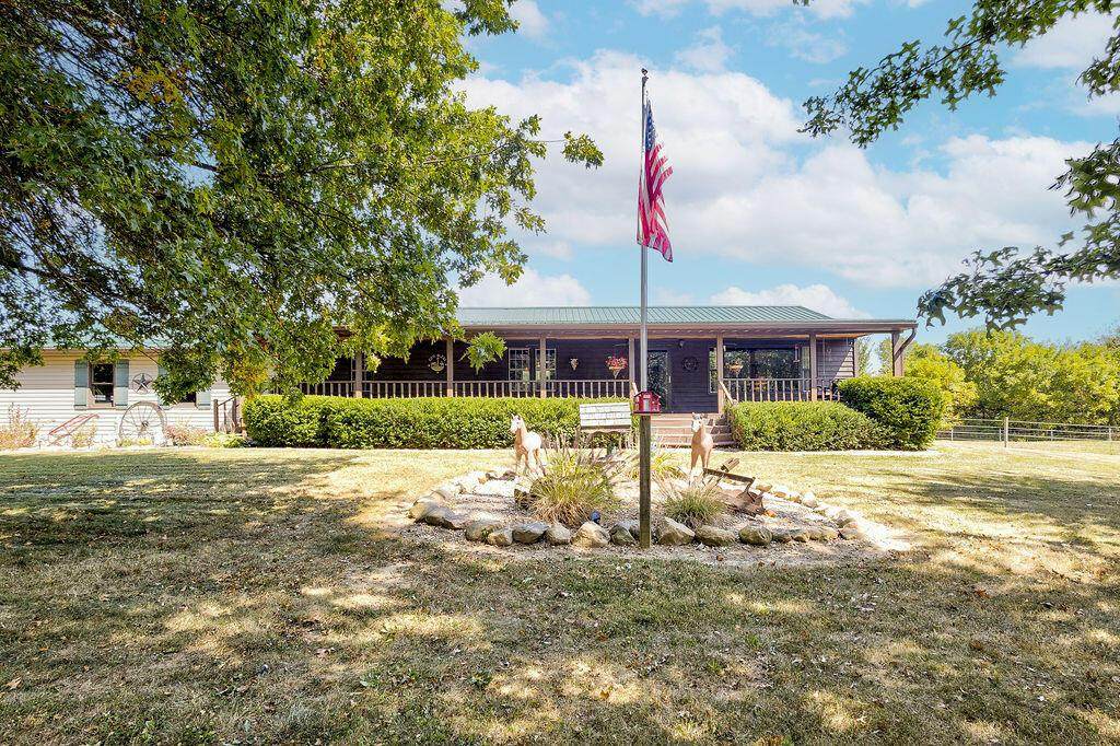 6949 Ramey Road - Photo 1
