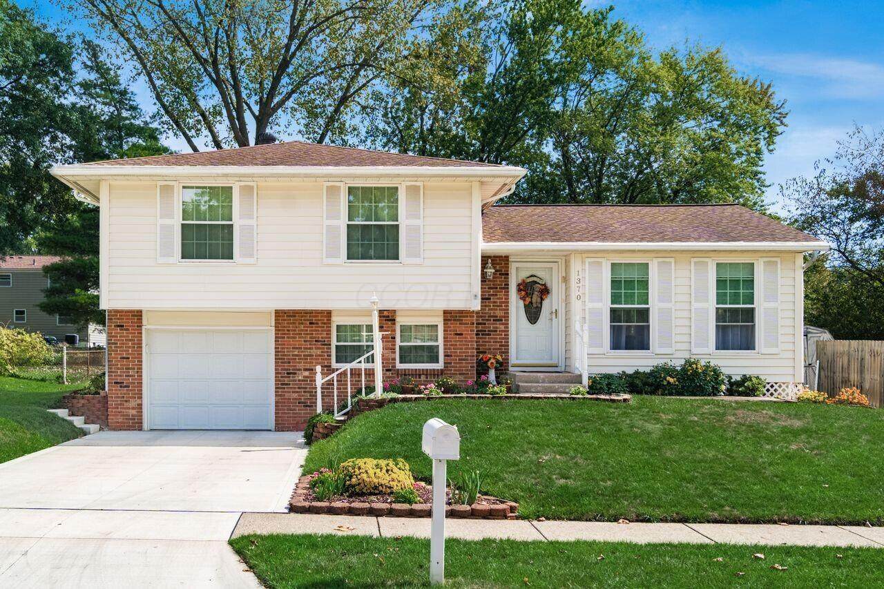1370 Crestview Street - Photo 1