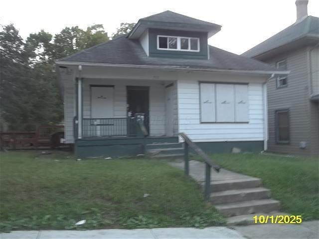 955 Avondale Avenue - Photo 1