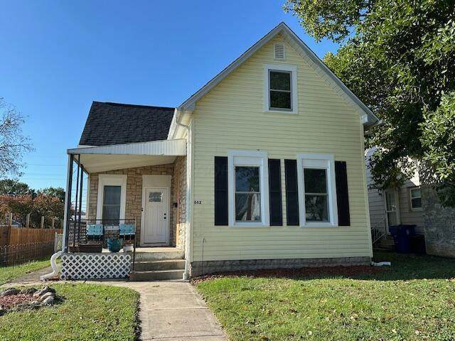 662 Laurel Street - Photo 1