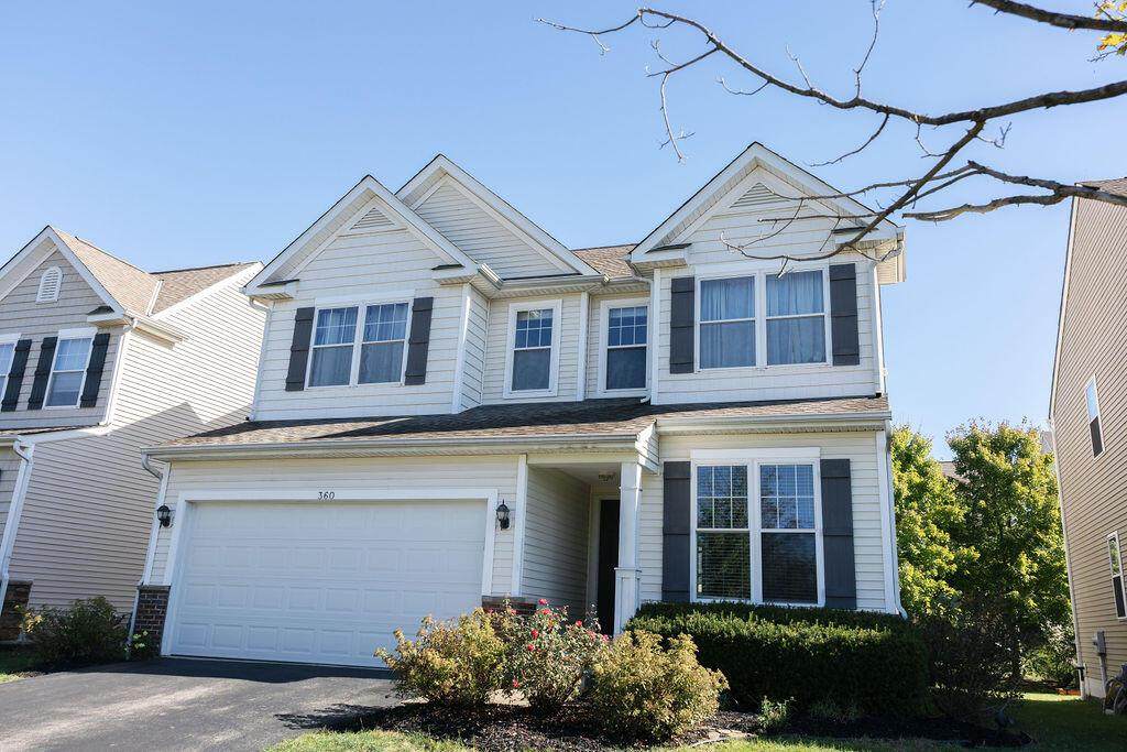 360 Lake Crossing Avenue - Photo 1