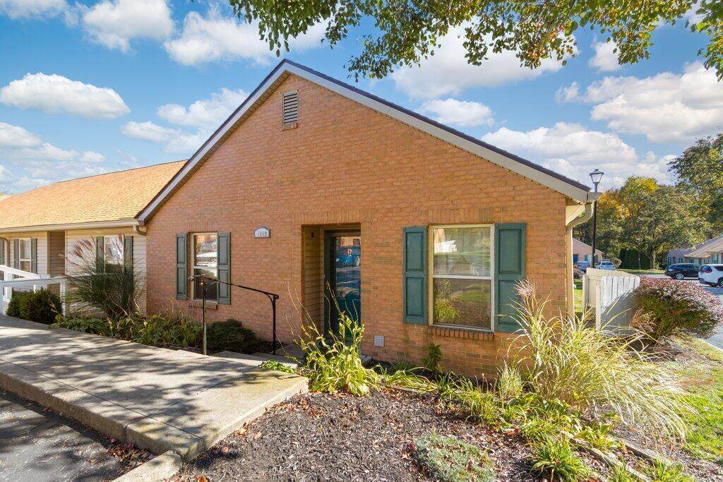 1229-D Rivercrest Drive - Photo 1