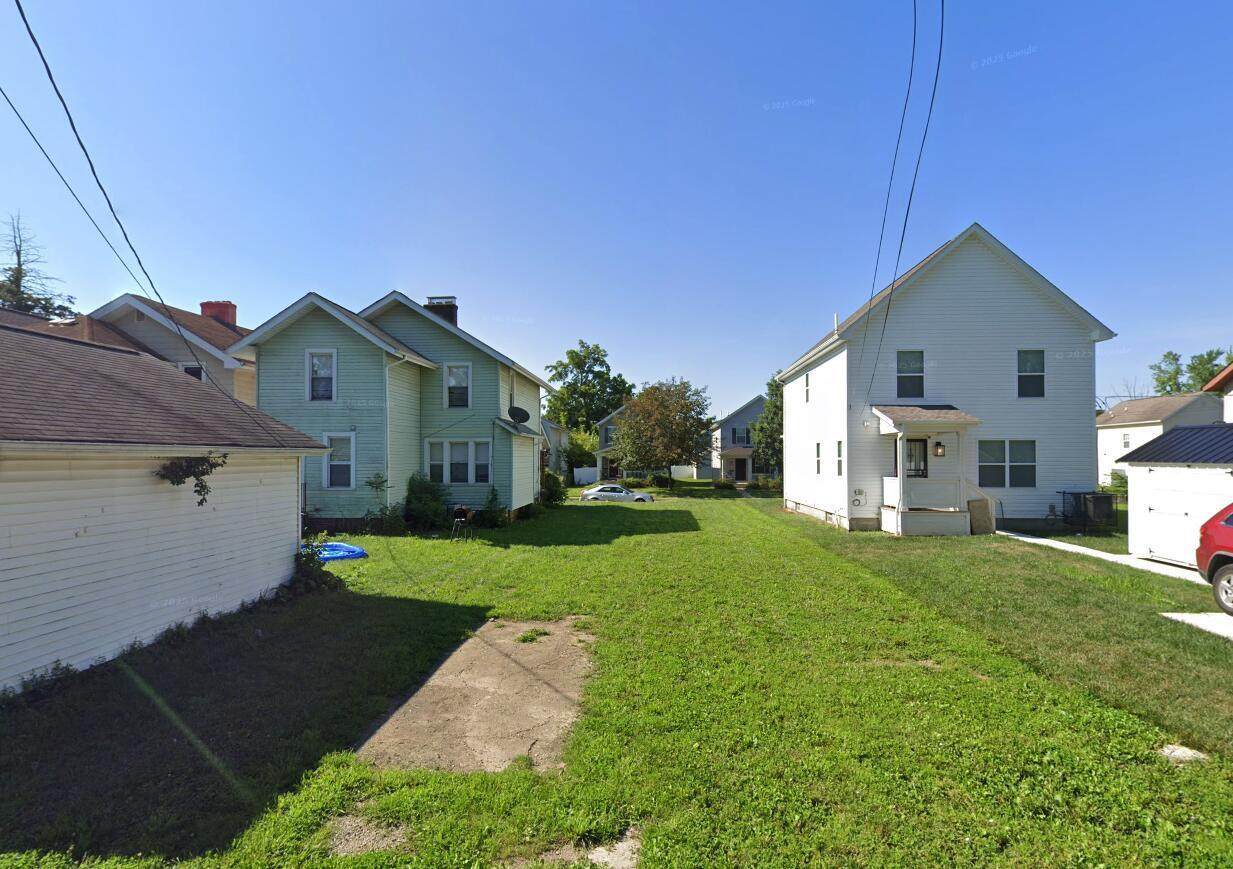 1136 21st Avenue - Photo 1