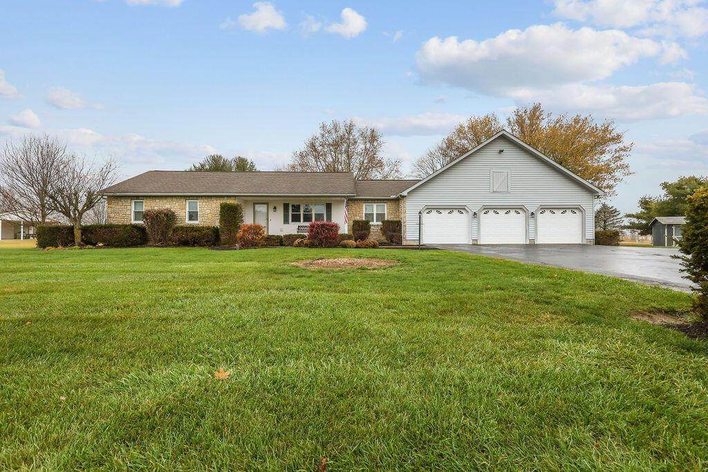 9484 Johnstown Utica Road - Photo 1