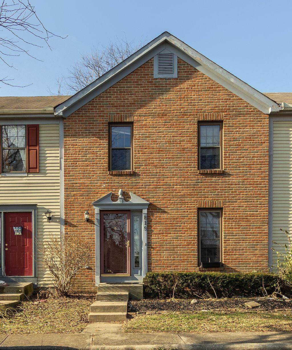 819 Crofton Place - Photo 1