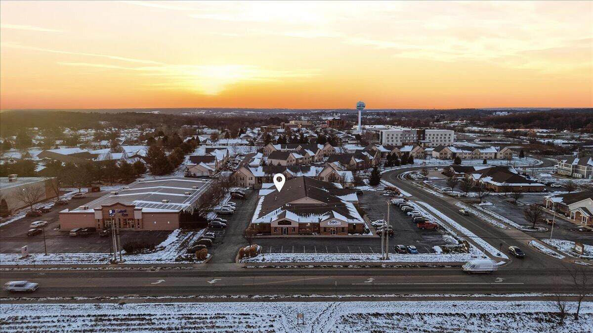 1684-E Venture Drive - Photo 1