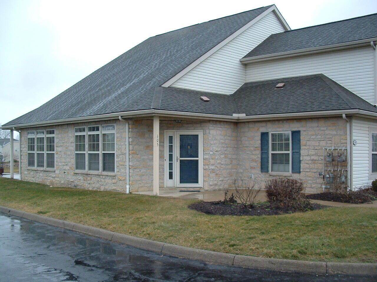 105 Maple Leaf Drive - Photo 1