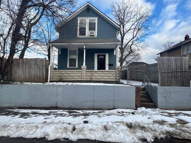 476 Southwood Avenue - Photo 1