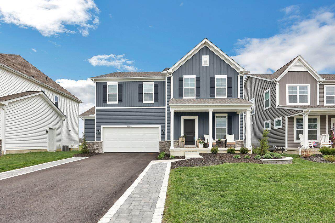 6886 Gelderland Drive - Photo 1