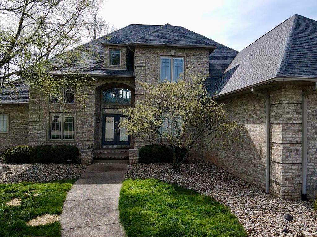 282 Camelot Lane - Photo 1