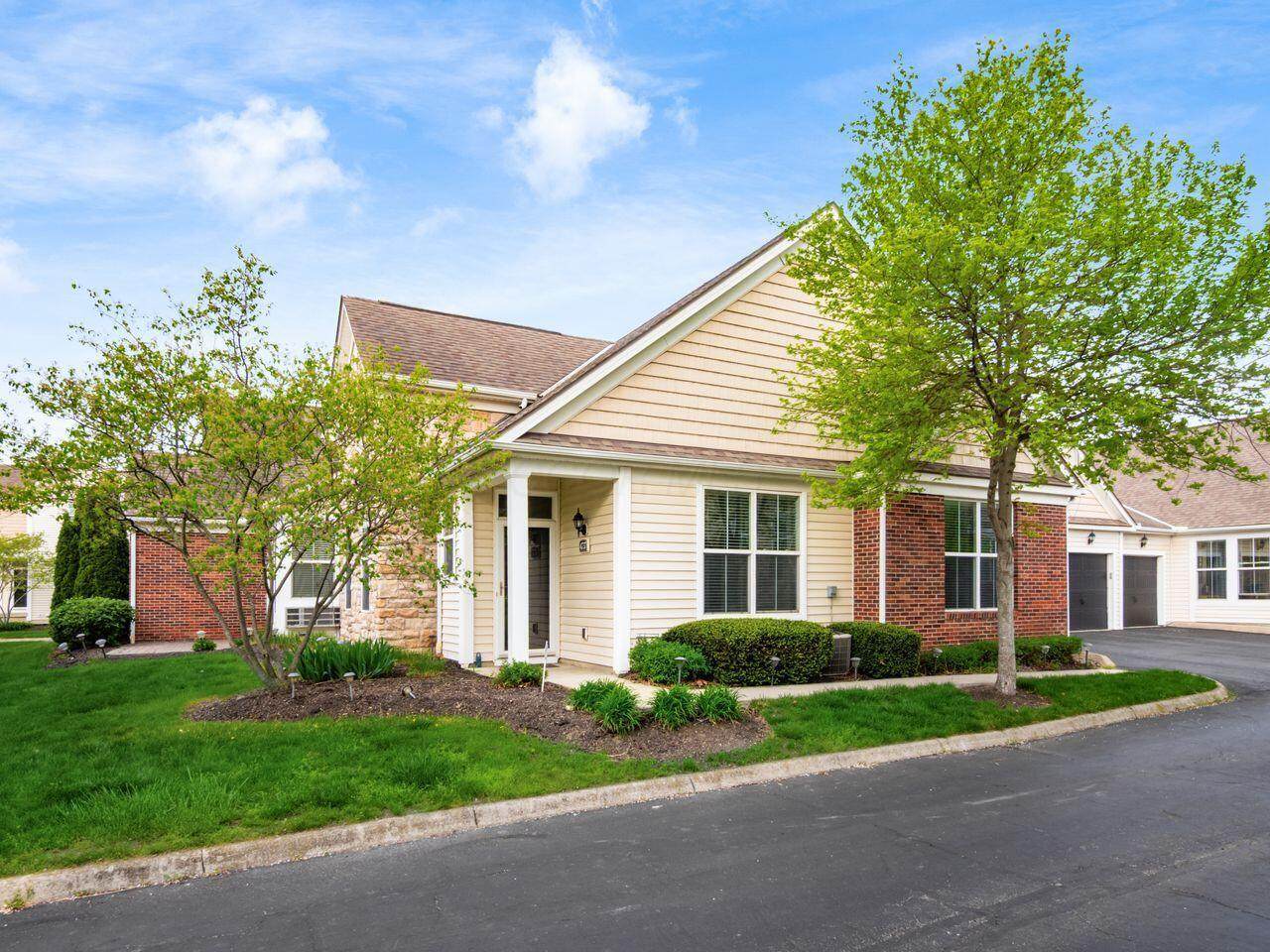 4737-8 Clubpark Drive - Photo 1