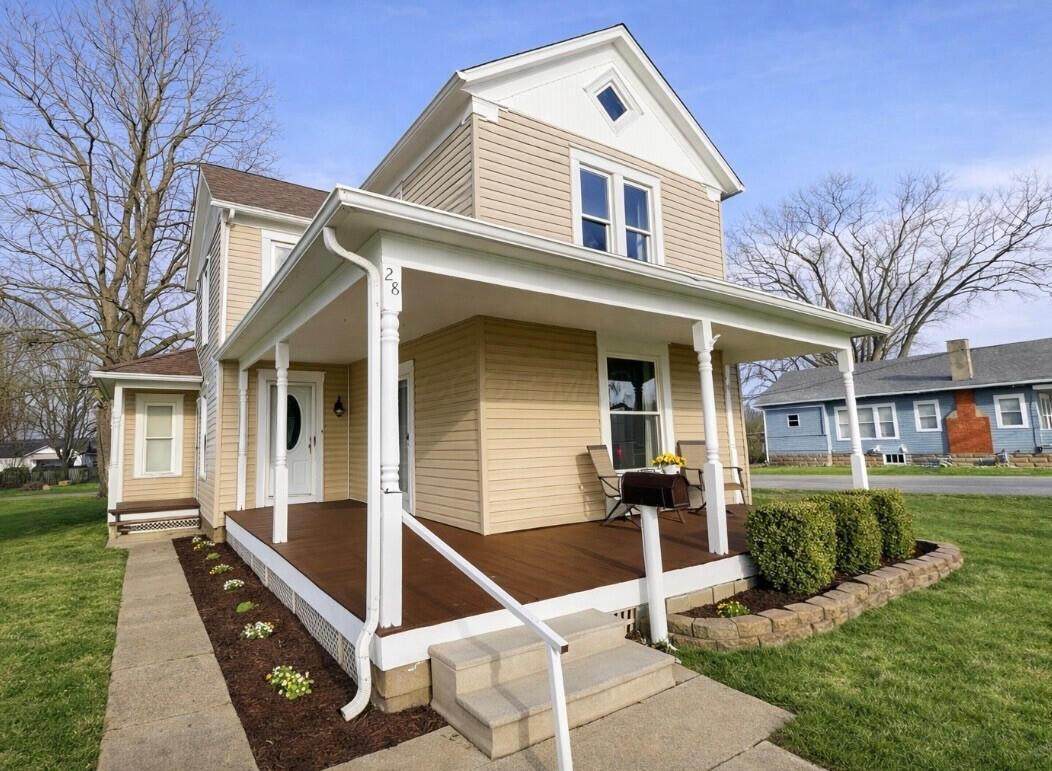 28 Martinsburg Road - Photo 1