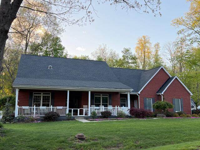 3737 Apple Valley Drive - Photo 1