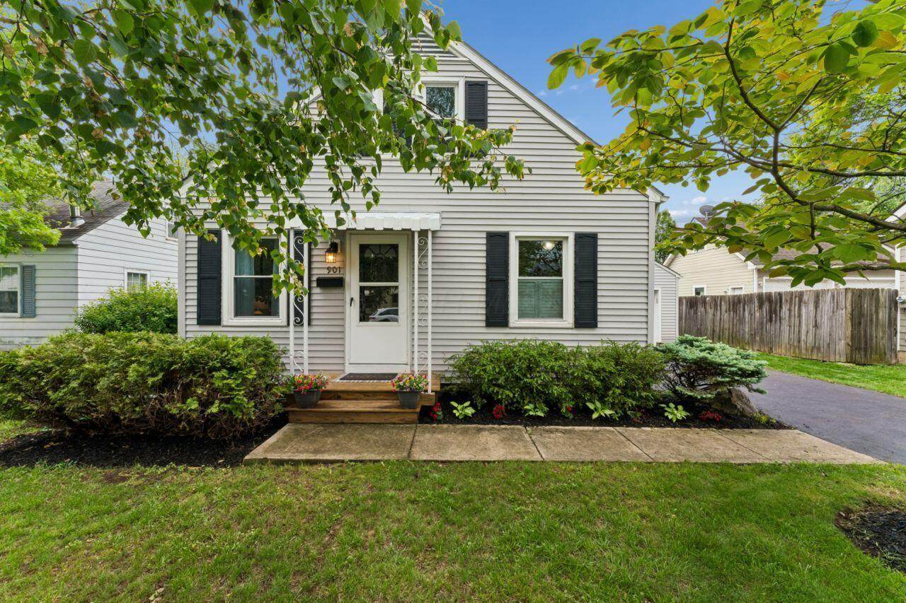 901 11th Avenue - Photo 1
