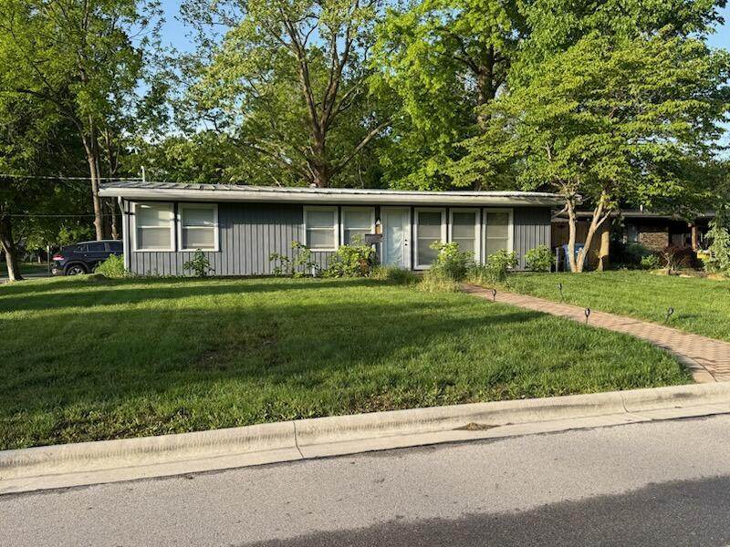 153 Cornell Court - Photo 1