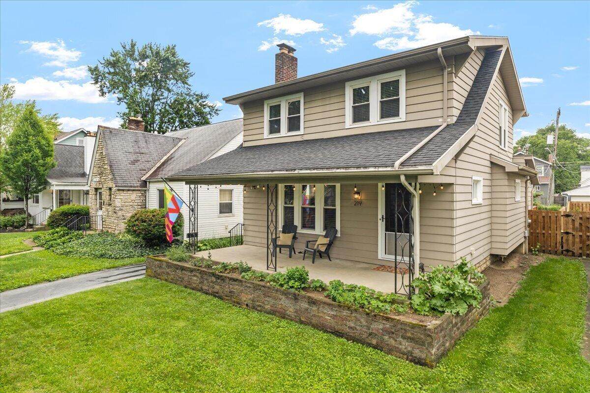 219 Westmoor Avenue - Photo 1