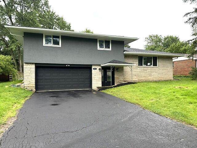 3521 Darbyshire Drive - Photo 1