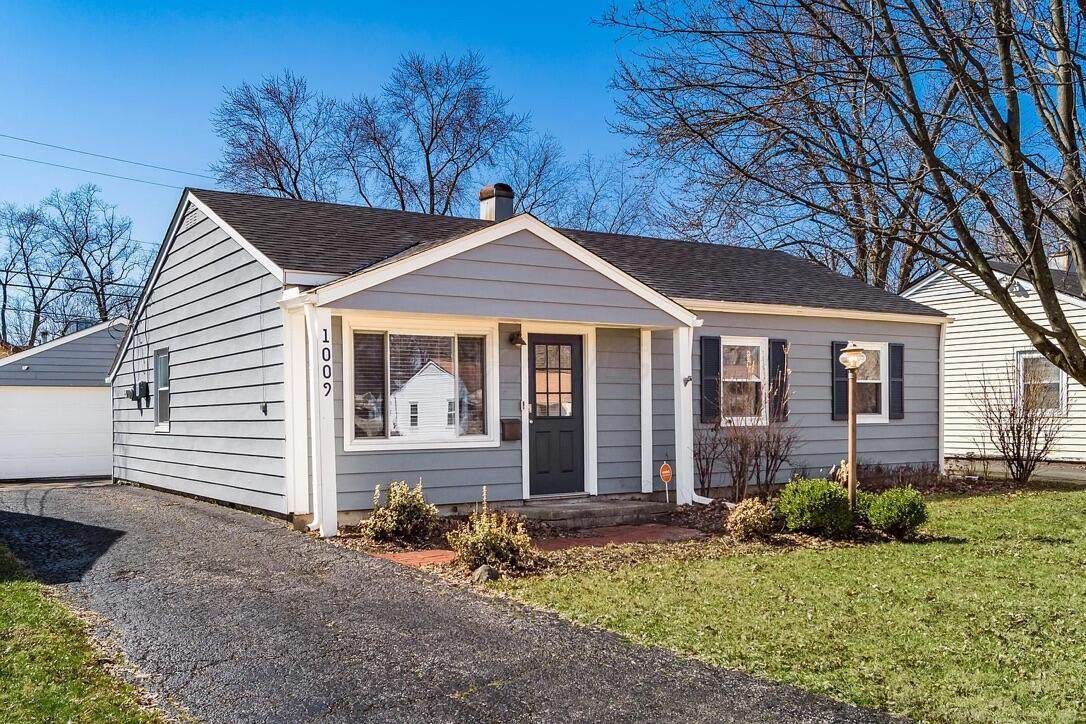 1009 Minerva Avenue - Photo 1