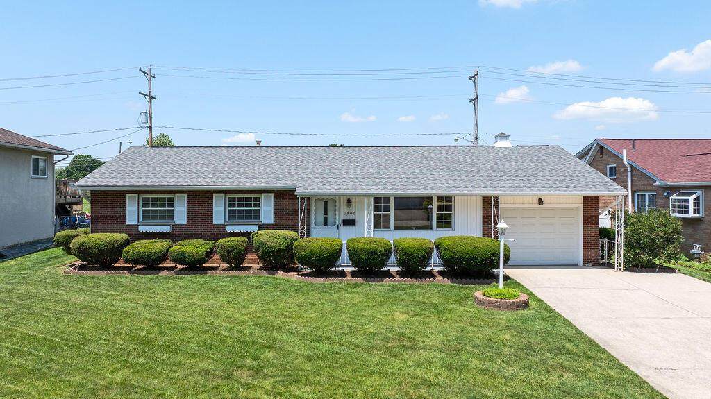 1406 Fahlander Drive - Photo 1