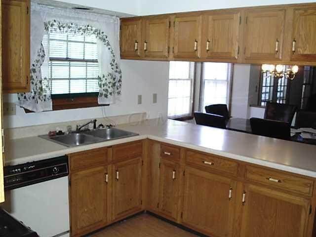 131 Brookhill Drive - Photo 1