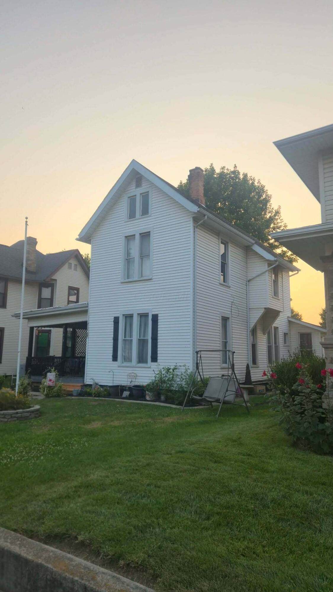 414 Temple Street - Photo 1