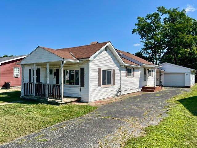 1218 Main Street - Photo 1