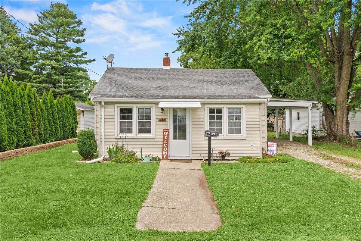 424 Mosgrove Street - Photo 1