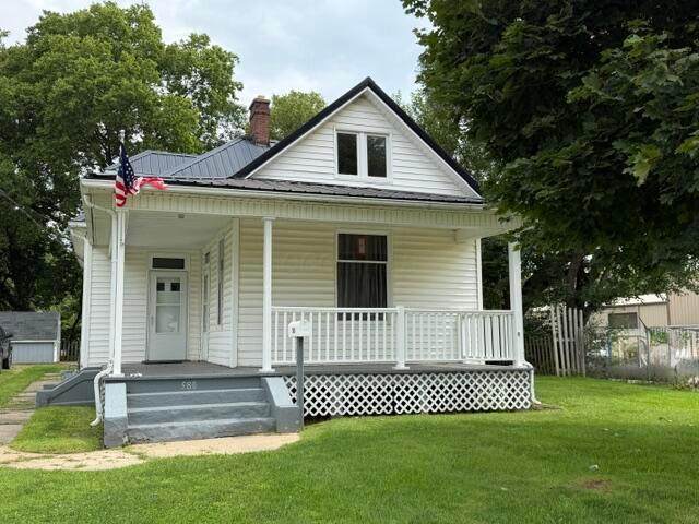 580 Main Street - Photo 1