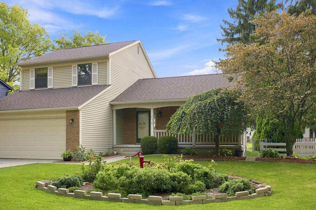 251 Rosehill Road - Photo 1
