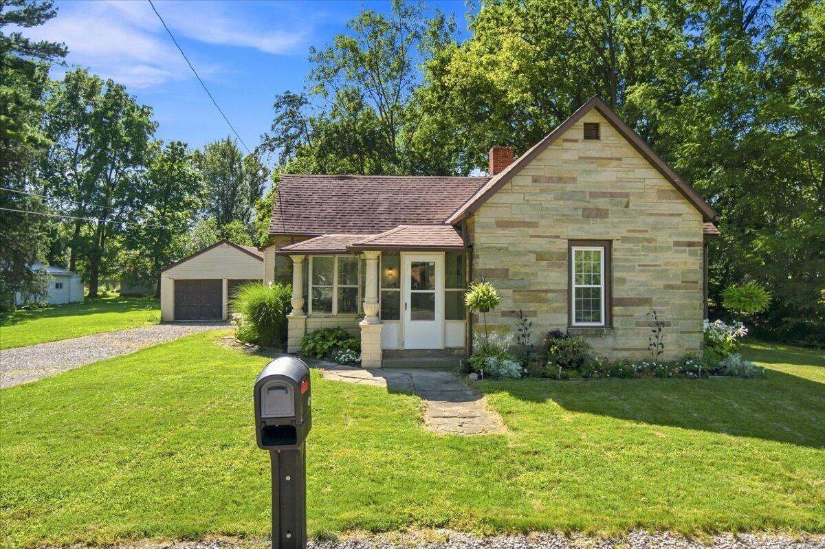 43 Lynn Street - Photo 1