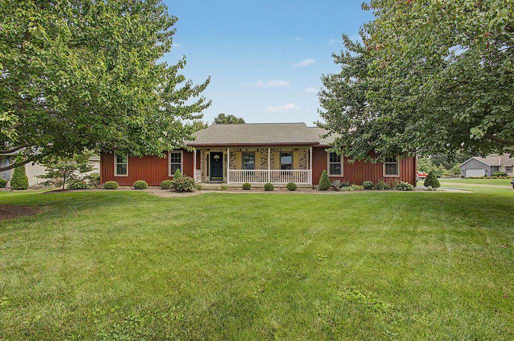 134 Columbus Road - Photo 1