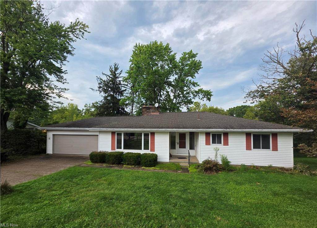 756 Ridgewood Drive - Photo 1
