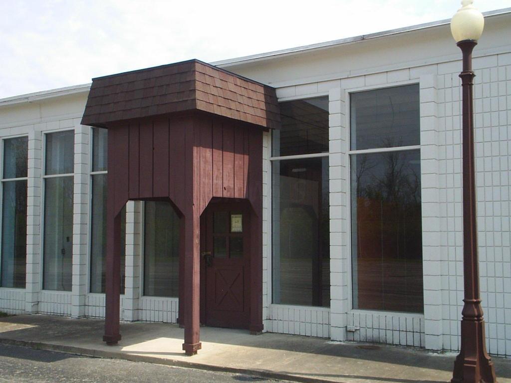 666 Hague Avenue - Photo 1