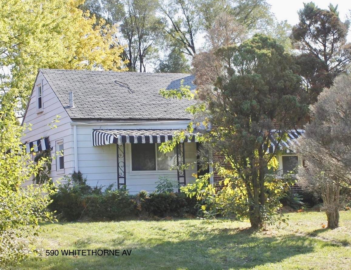 590 Whitethorne Avenue - Photo 1