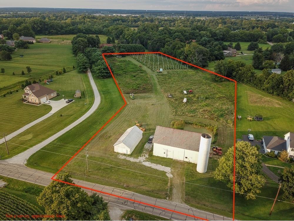 10570 Winchester Road - Photo 1