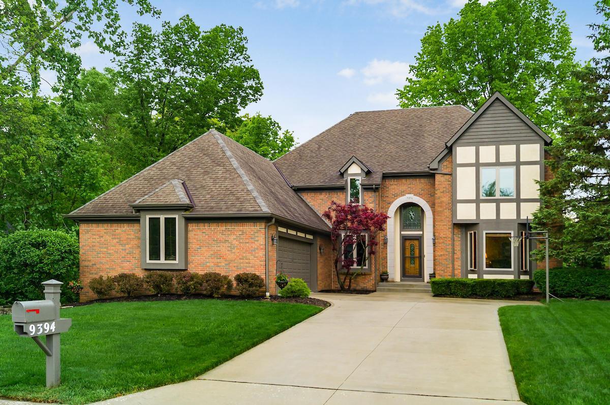 9394 Din Eidyn Drive - Photo 1