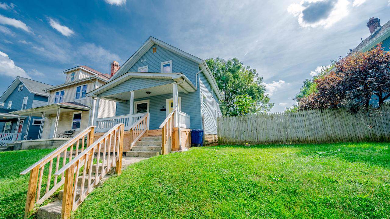619 Siebert Street - Photo 1